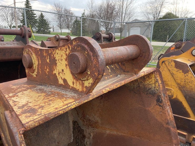 #5012-•-excavator-bucket-image-9
