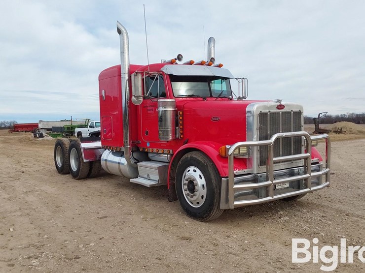 2003-peterbilt-379-image-3