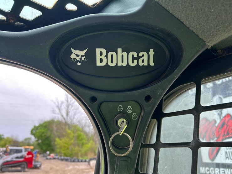 2016-bobcat-s450-image-18