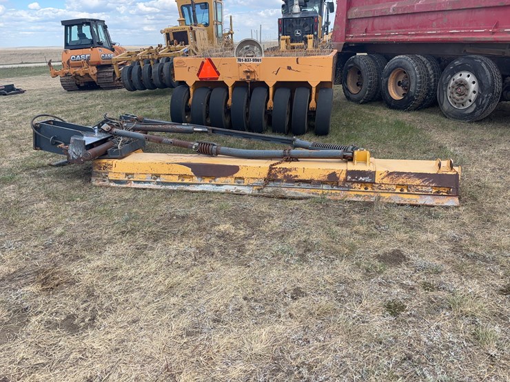 2018-deere-772g-image-45