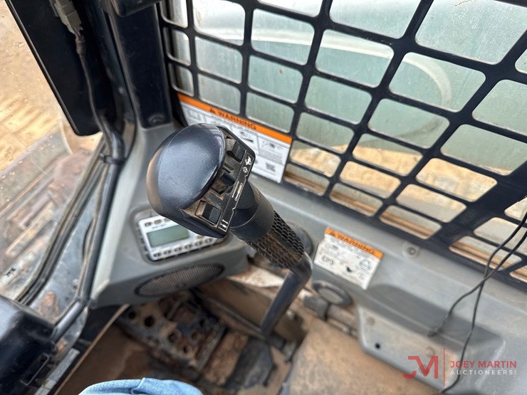 2020-bobcat-t770-image-18
