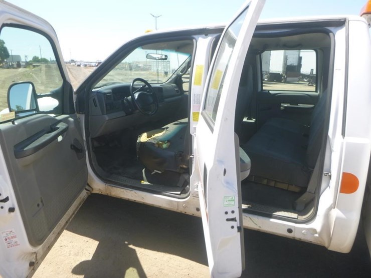 2002-ford-f350-image-9