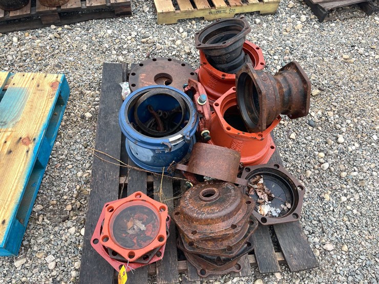 #5083-•-pallet-of-cast-iron-fittings-and-covers-image-1