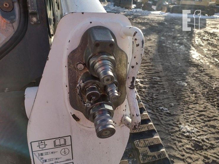 2020-bobcat-t870-image-16