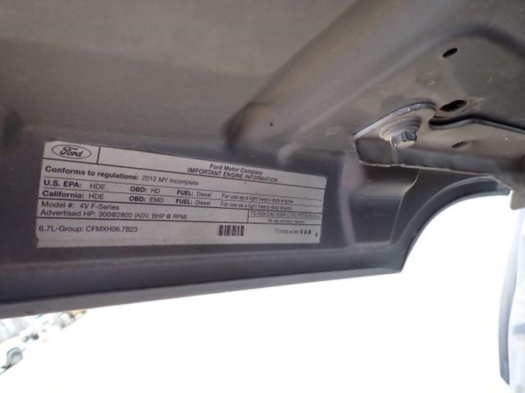 2012-ford-f550-xl-image-77