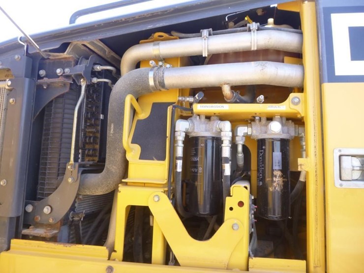 2013-deere-872gp-image-48