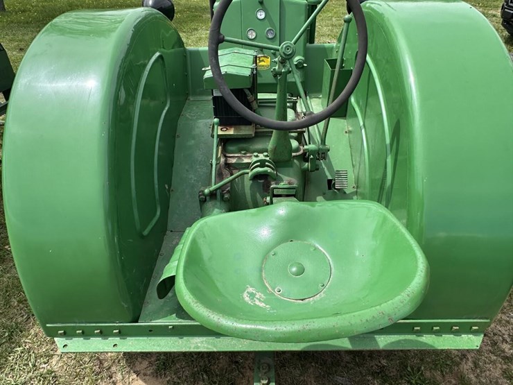 john-deere-d-image-8