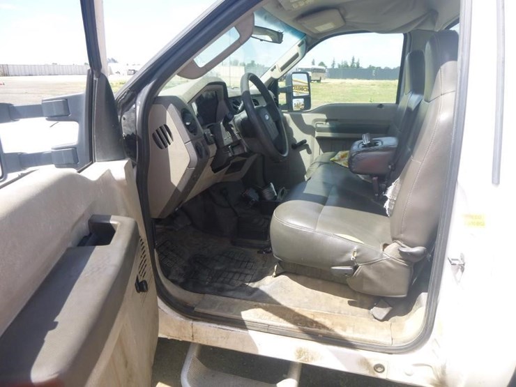 2009-ford-f350-image-8
