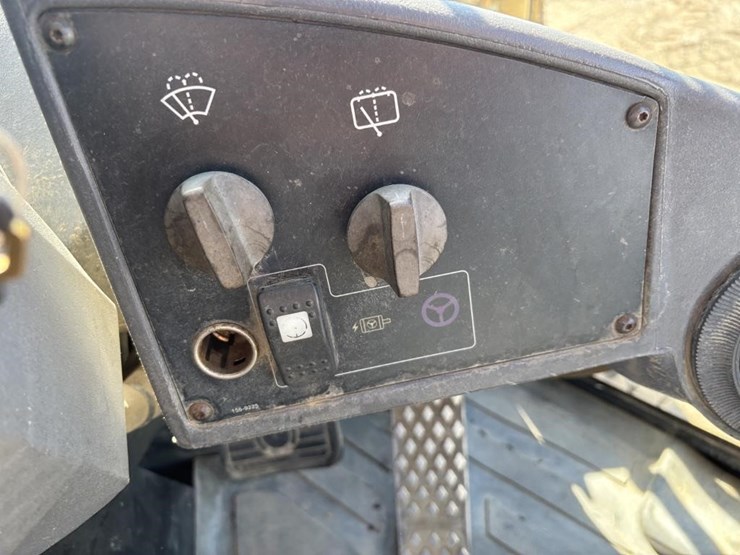 2005-caterpillar-it14g-image-34