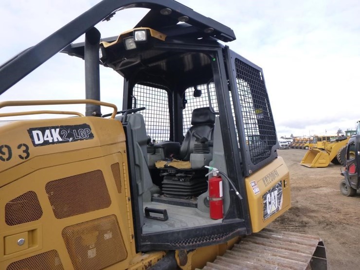 2015-caterpillar-d4k2-lgp-image-6
