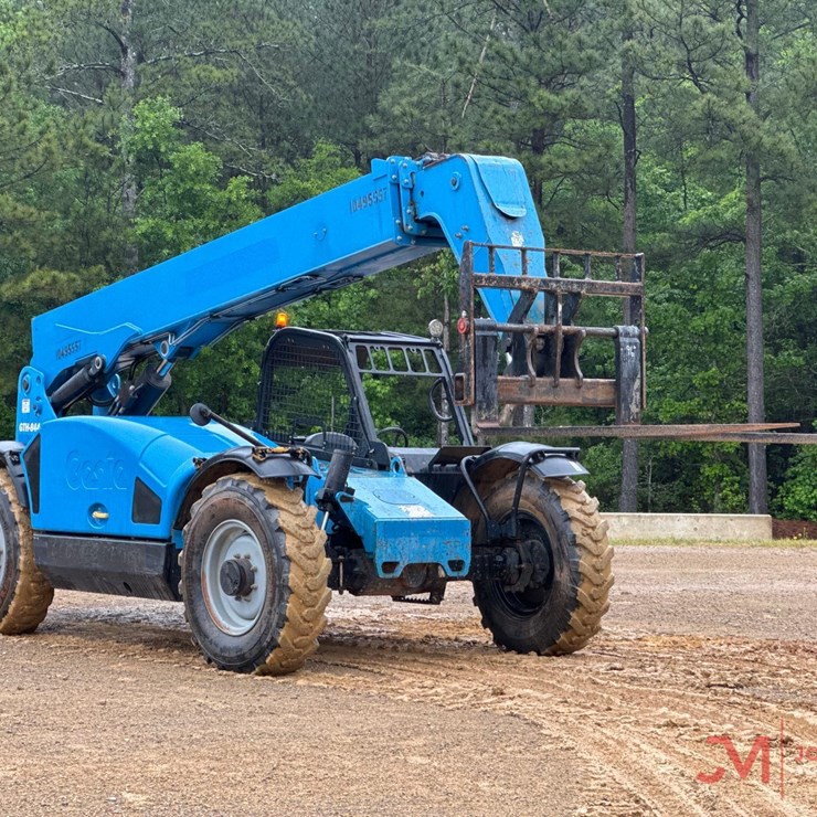 2016 GENIE GTH844