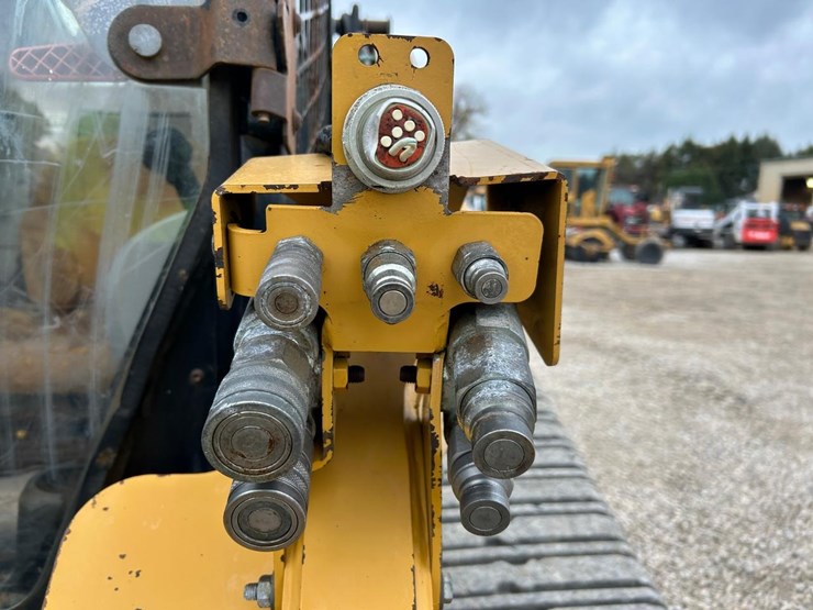 caterpillar-297c-image-11