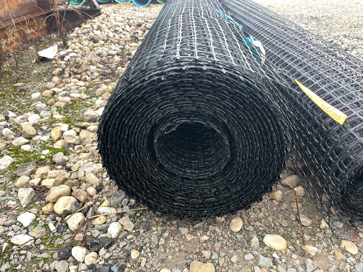 #5078-•-(2)-rolls-of-geogrid-mesh-image-5