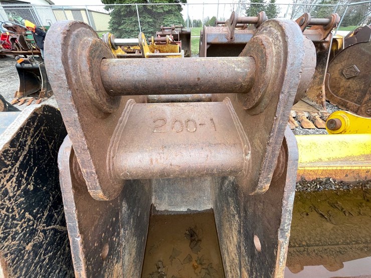 #5021-•-excavator-bucket-image-4