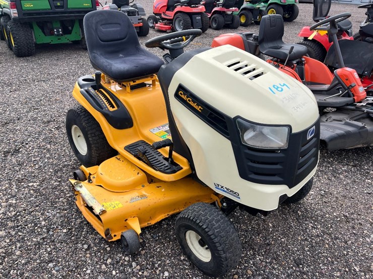 cub-cadet-1050-image-1