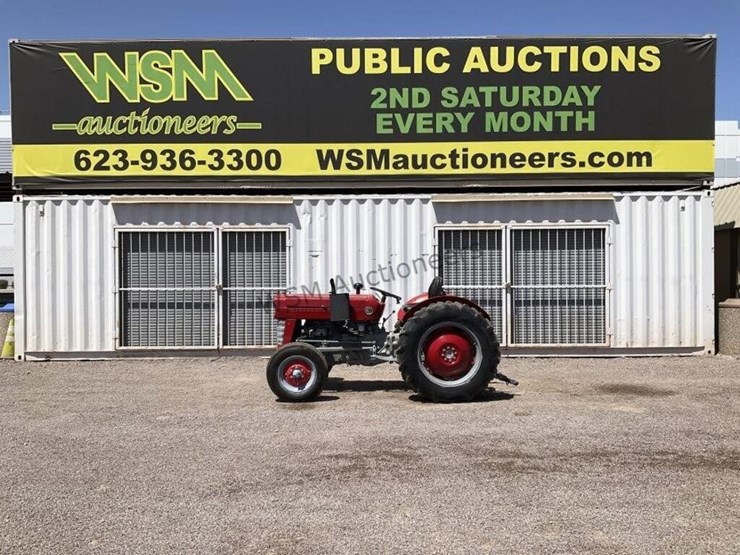 massey-ferguson-135-image-1