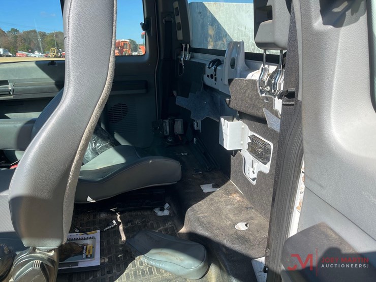 2013-ford-f250-xl-image-22