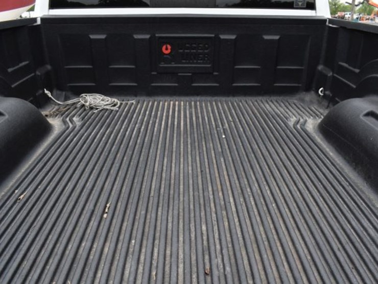 2014-dodge-1500-image-5