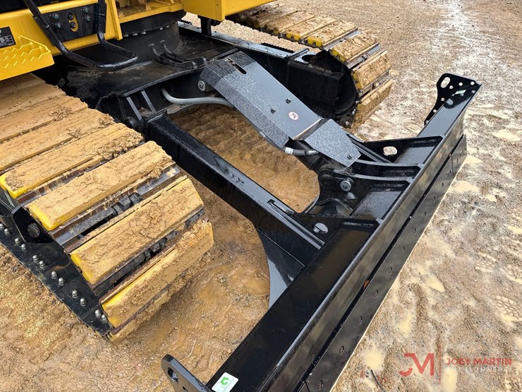 2025-caterpillar-307.5-image-6