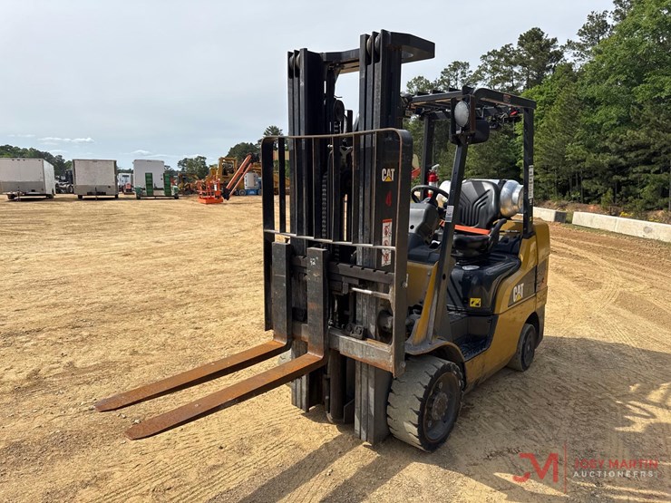 caterpillar-2c6000-image-4