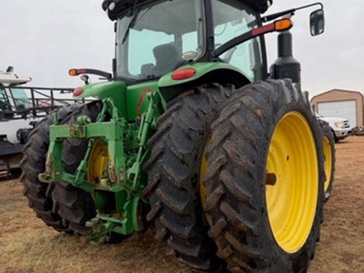 john-deere-8245r-image-4