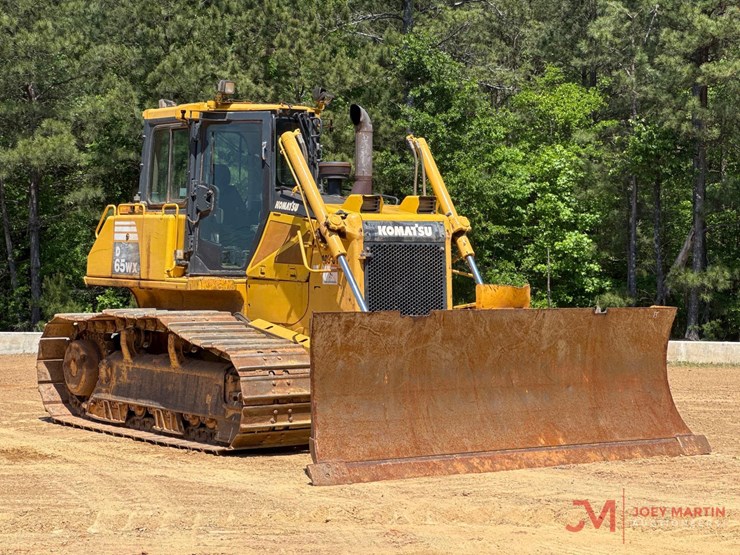 2011-komatsu-d65wx-16-image-1