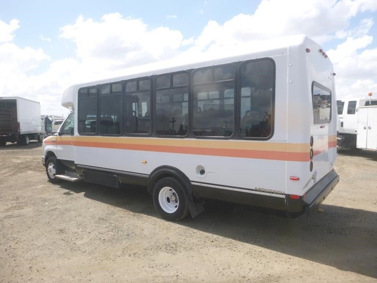 2008-ford-e450-image-4