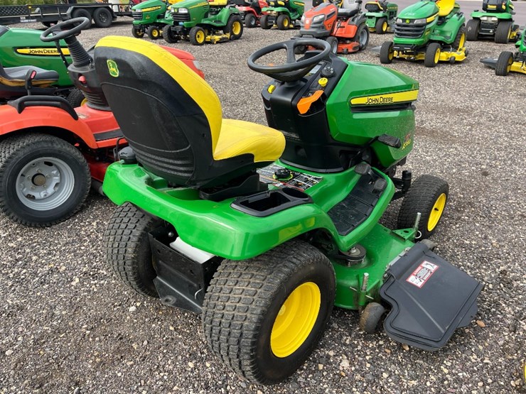 john-deere-x390-image-6