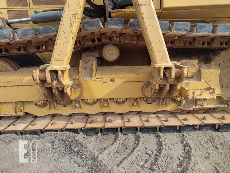2013-deere-700k-lgp-image-26
