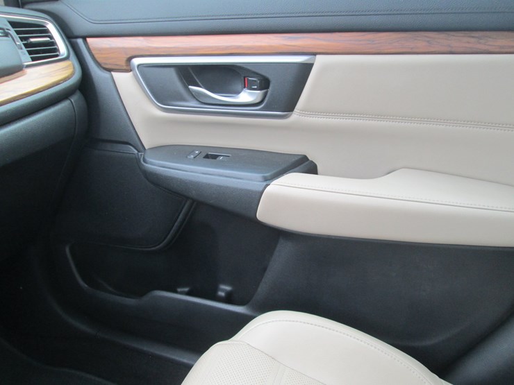 2018-honda-crv-image-31