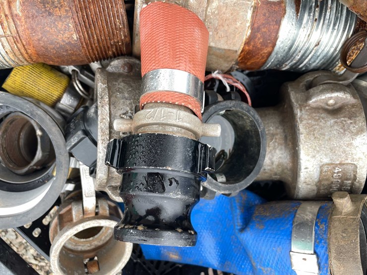 #5085-•-pallet-of-industrial-hose-fittings-image-8