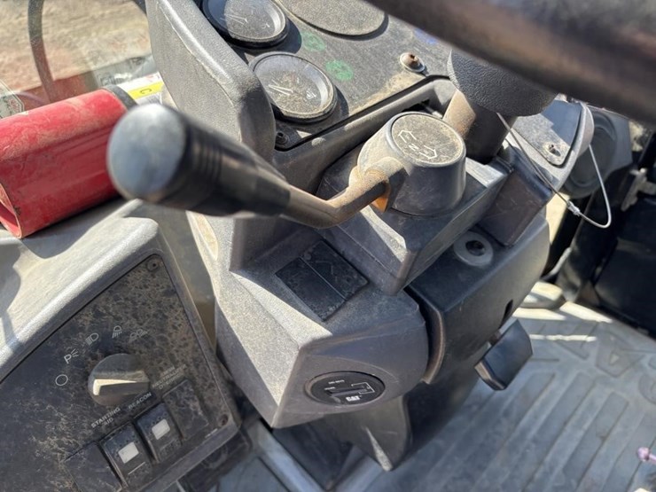 2005-caterpillar-it14g-image-28