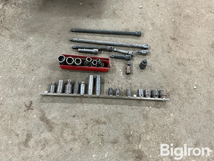 3/8"-drive-sockets-&-extensions-image-4