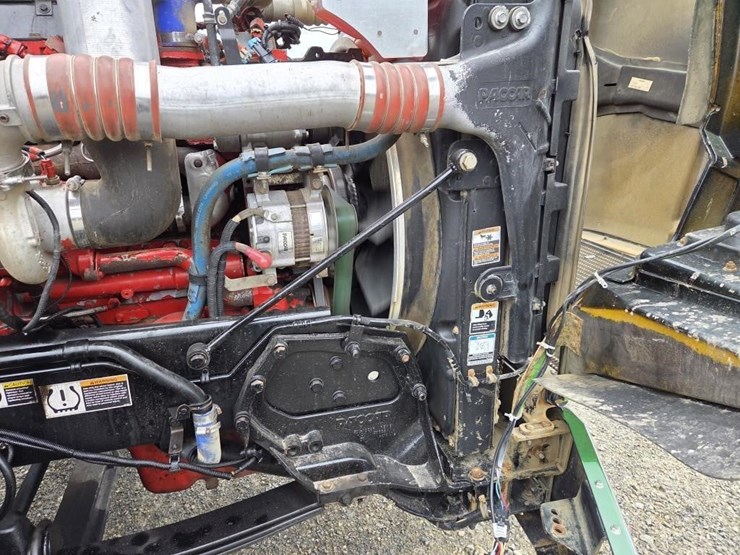 2015-kenworth-t800-image-37