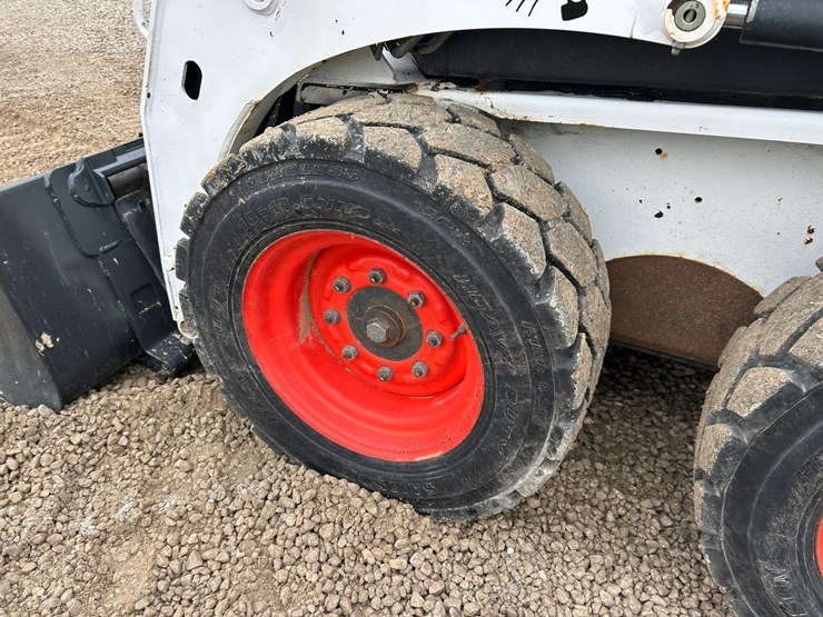 2016-bobcat-s450-image-16