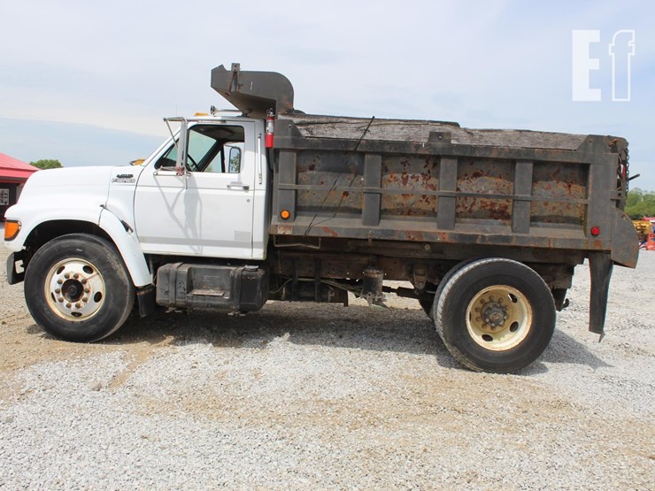 1999-ford-f800-image-8