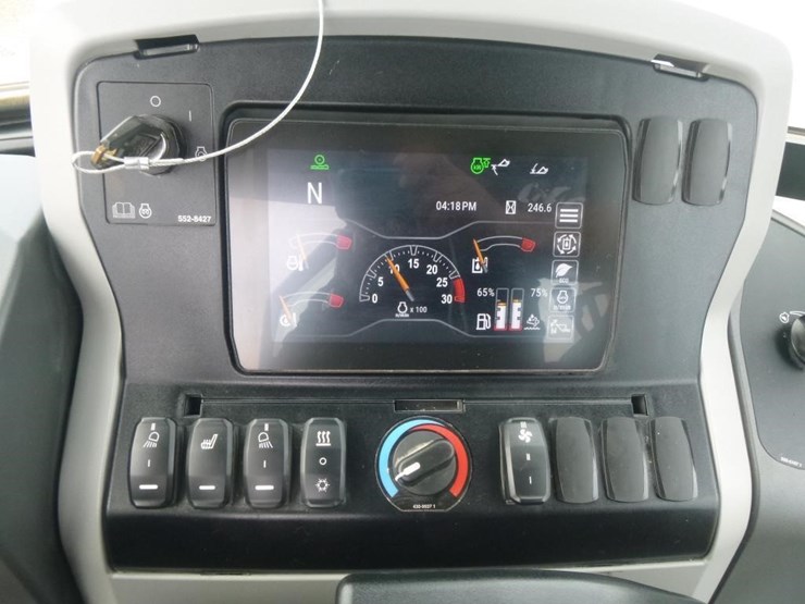 2023-caterpillar-420-xe-image-20