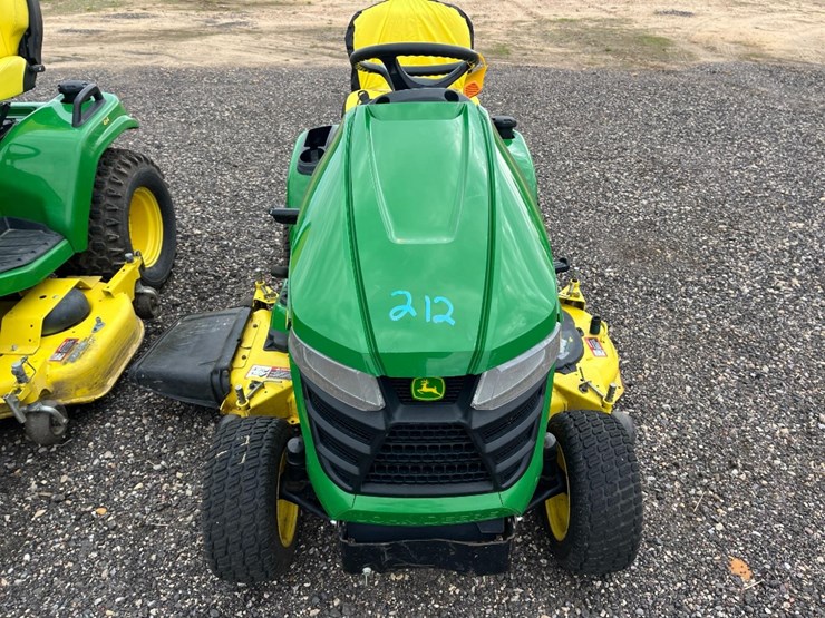 john-deere-x320-image-2
