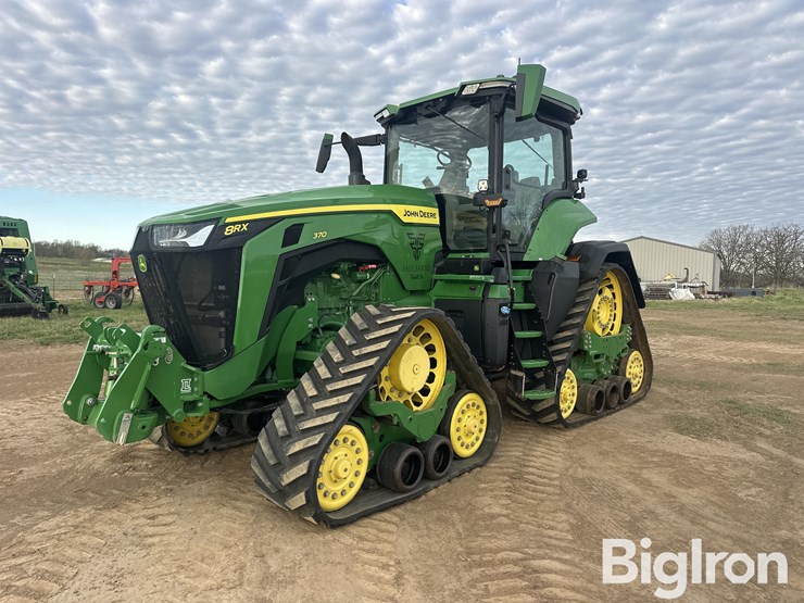 2020-john-deere-8rx-370-image-1