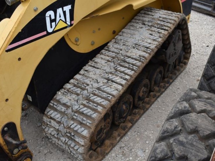 caterpillar-257b-image-6