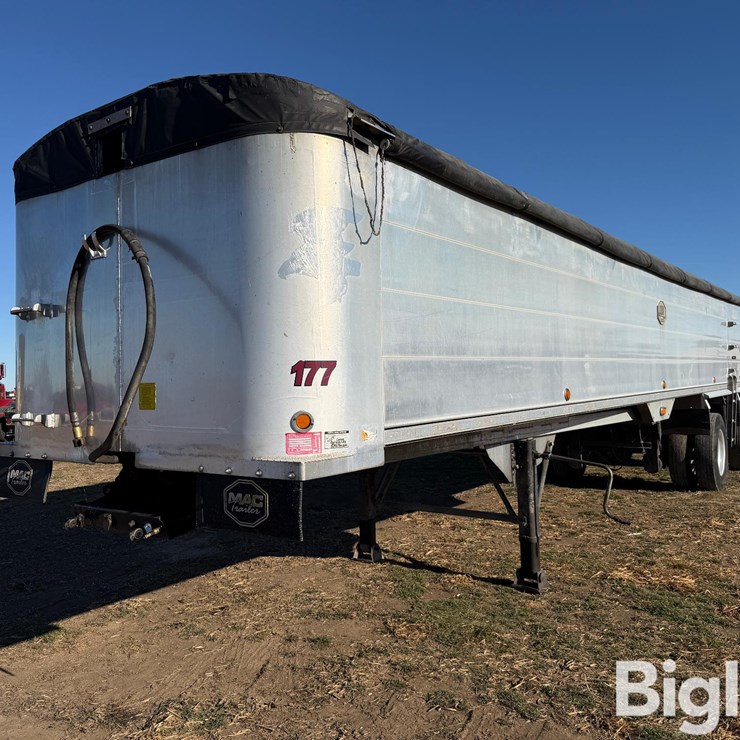 2004 MAC T/A Spread Axle Aluminum End Dump Trailer
