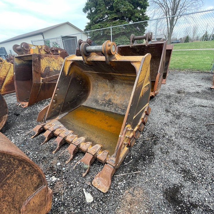 #5006 • Excavator Bucket