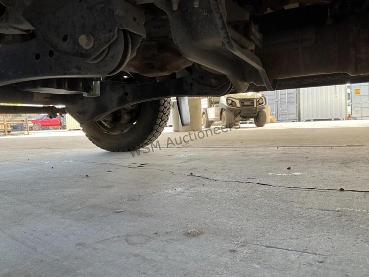 2014-ford-f550-image-29