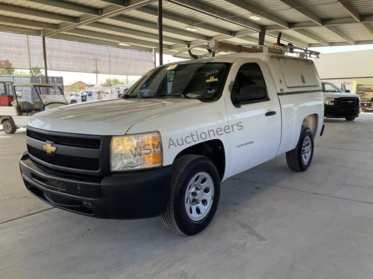 2012-chevrolet-silverado-1500-image-4