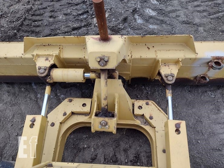 2012-komatsu-d21p-8e0-image-26