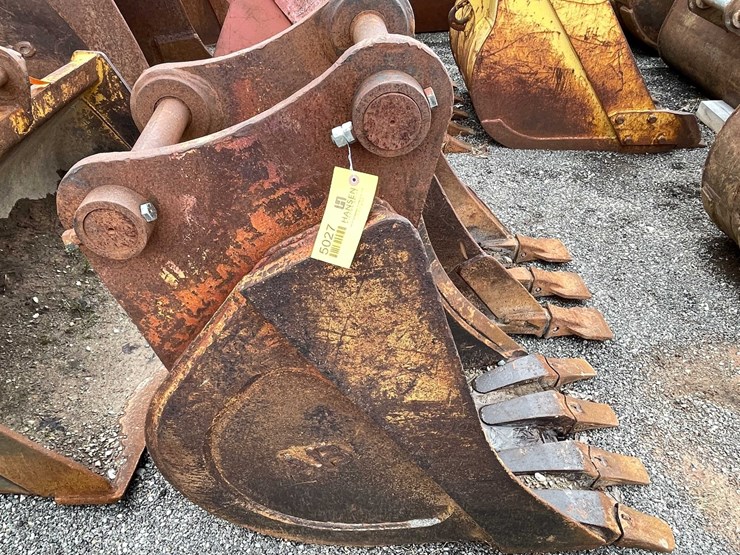 #5027-•-excavator-bucket-image-5