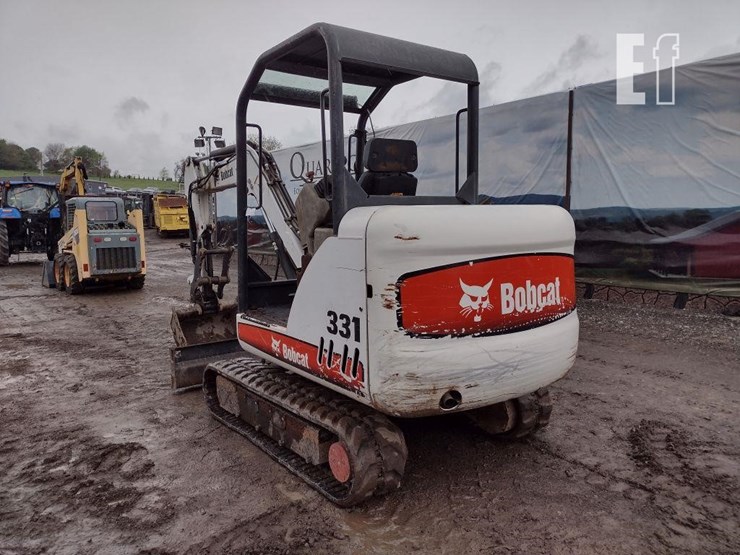 2004-bobcat-331g-image-36
