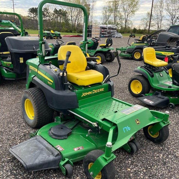 JOHN DEERE 997