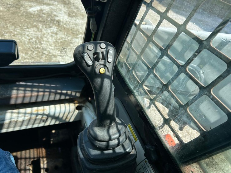 bobcat-t190-image-24