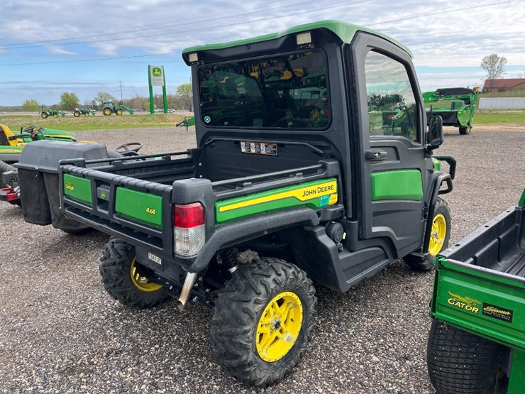 john-deere-gator-image-7